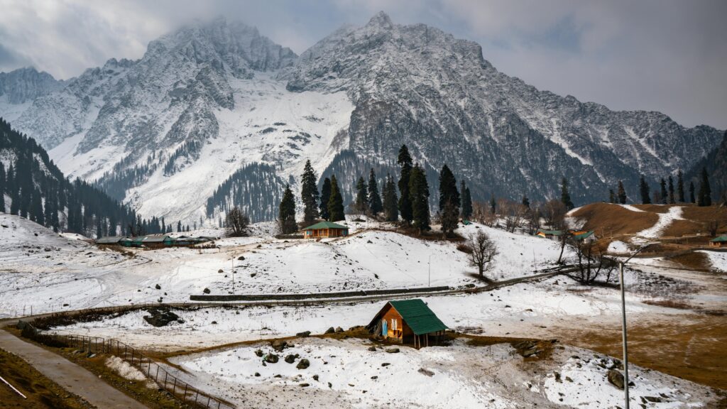 Snowy Landscapes of Sonmarg, Kashmir